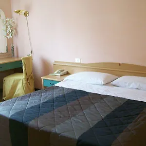 ** Hotel La Rosta Italia